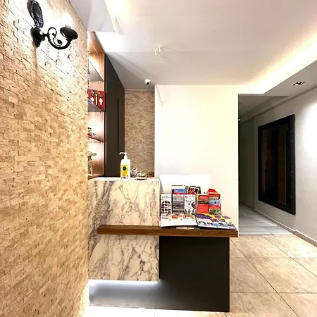 Hotell The Diderot 2*